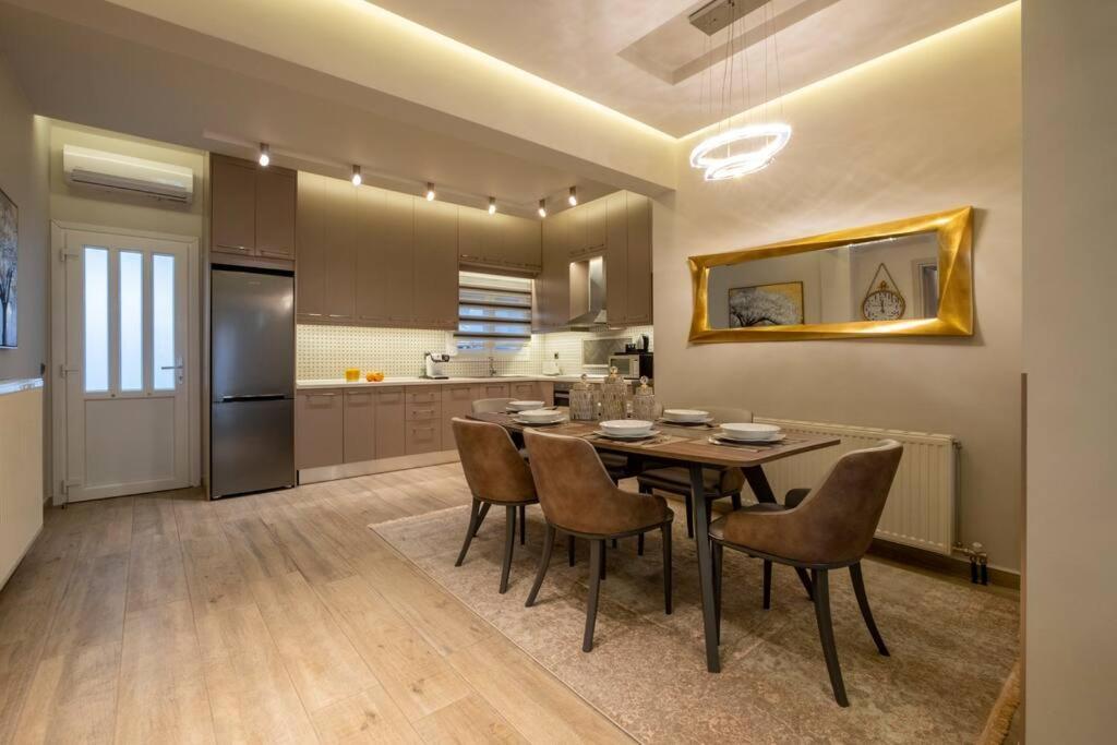Maison De Luxx A10, Cozy Apartment With Garden In Larissa Exterior photo